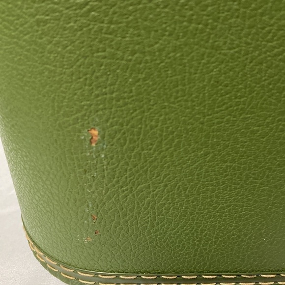 Vintage Carilite Vanity Train Case - Cosmetic Carrying Case - Picture 7 of 16